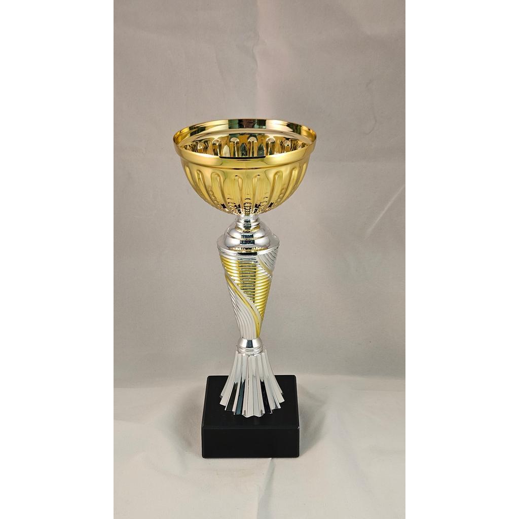 Pokaali Aurinkoinen-Pokaali-Palkintonurkka